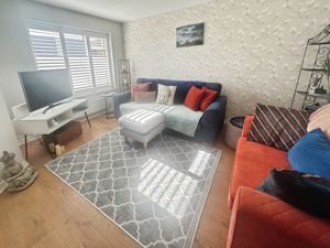 Photo 17- click for photo gallery